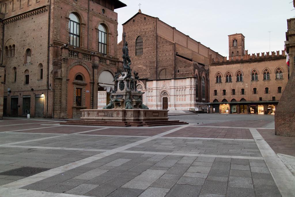 Maison d'hôtes Casa Isolani Luxury Piazza Maggiore 2*